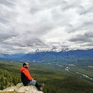 Meet your Posher, Ez